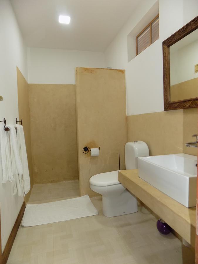 27 Cafe Zanzibar Airport Hotel Ngoại thất bức ảnh