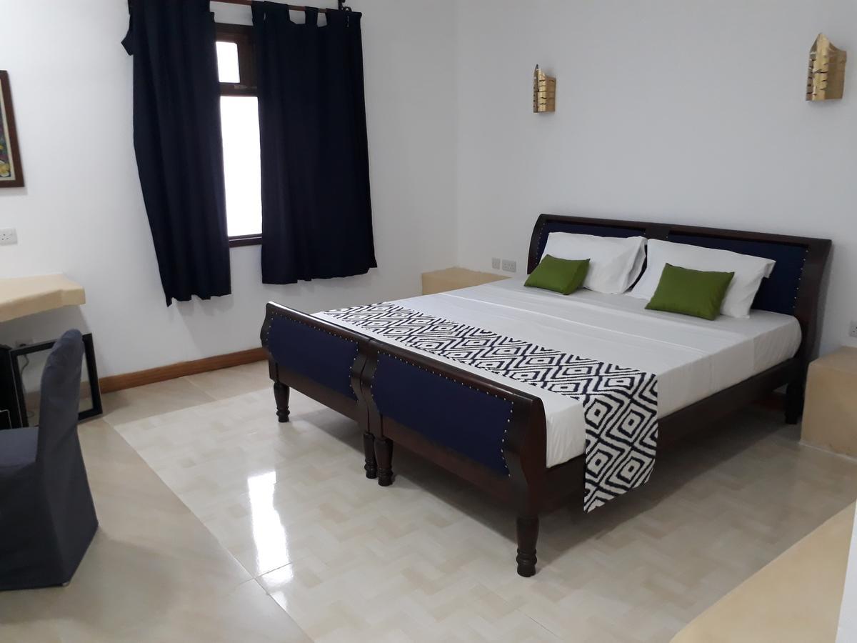 27 Cafe Zanzibar Airport Hotel Ngoại thất bức ảnh