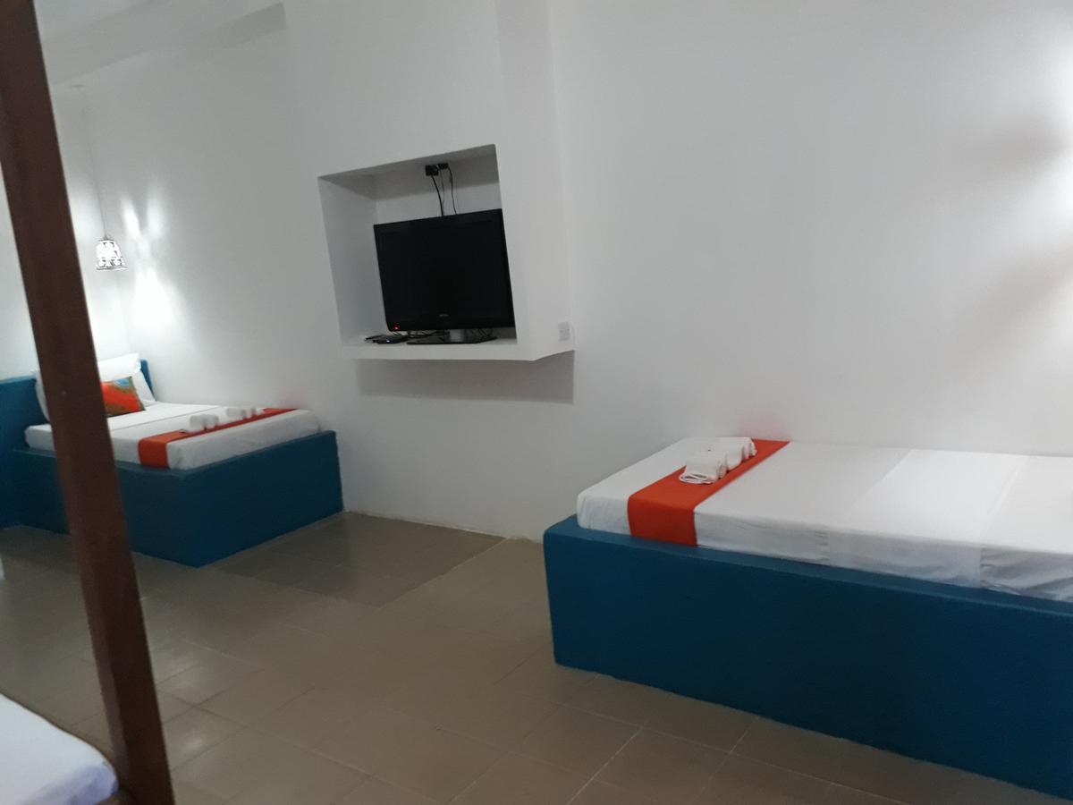27 Cafe Zanzibar Airport Hotel Ngoại thất bức ảnh